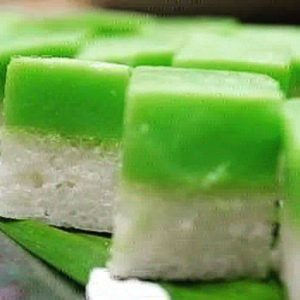 Little Beans Gourmet Pandan custard with glutinous rice - Seri Muka