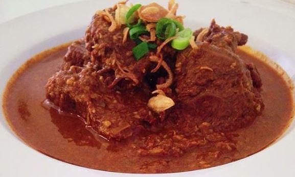 Bibik Chan's Kitchen Rendang Lembu Dry Beef Curry