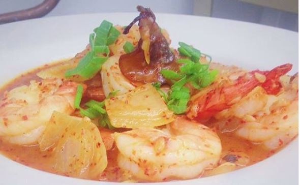 Bibik Chan's Kitchen Spicy Tangy King Prawns Udang Masak Pedas GF